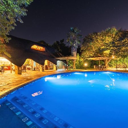 Bayete Guest Lodge Air Terjun Victoria Bagian luar foto