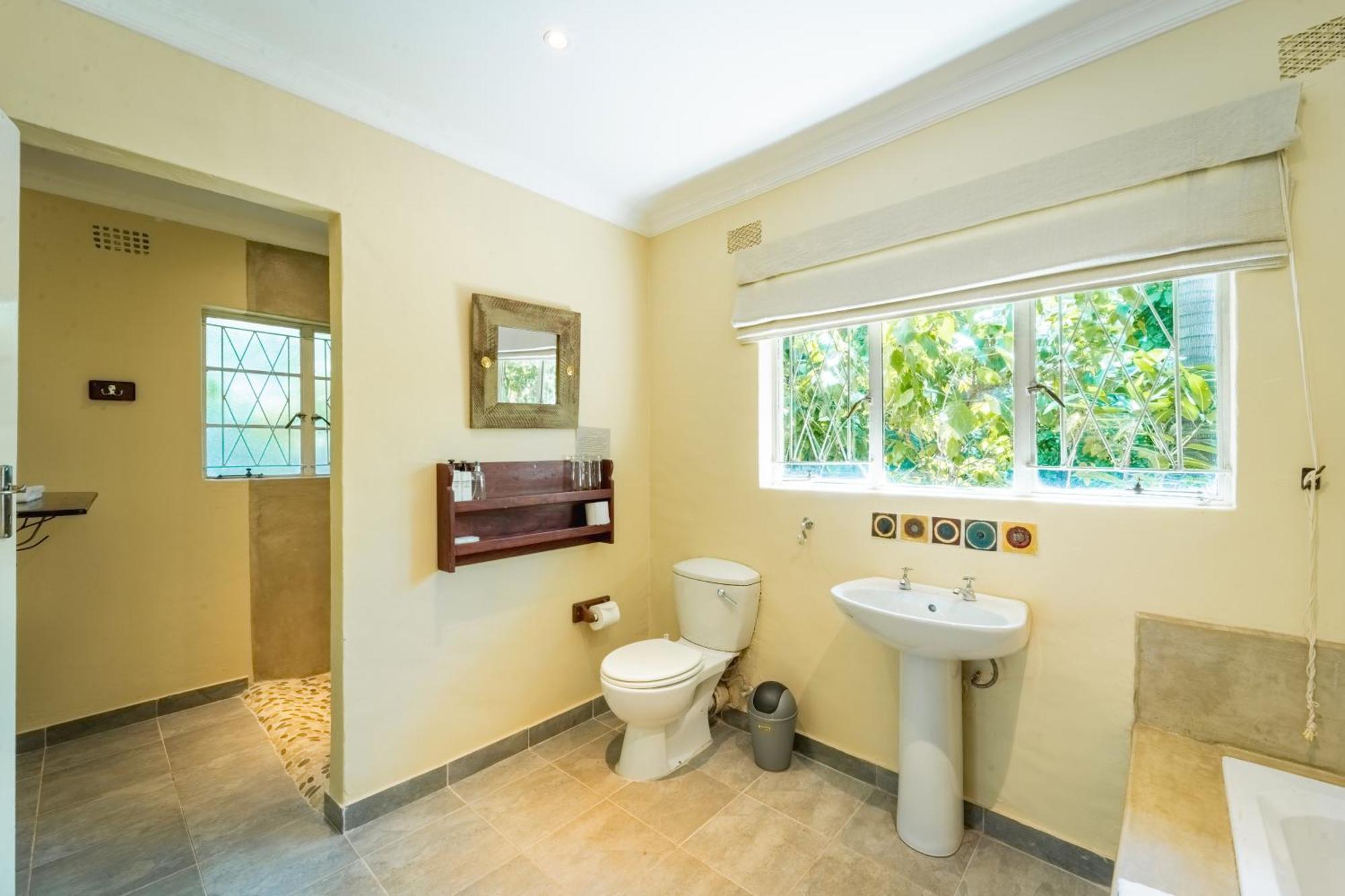 Bayete Guest Lodge Air Terjun Victoria Bagian luar foto