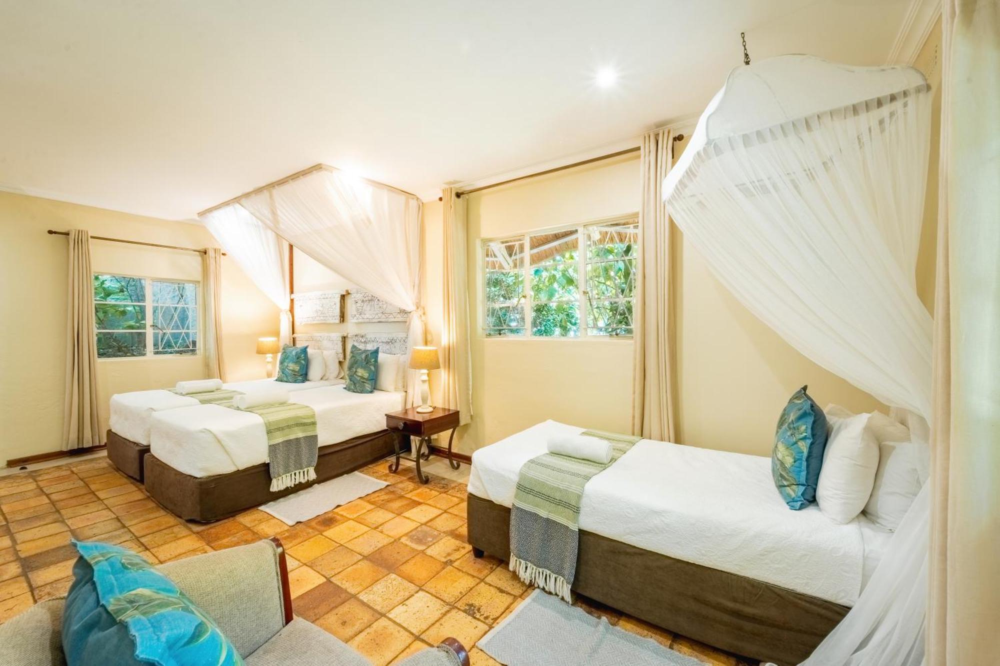 Bayete Guest Lodge Air Terjun Victoria Bagian luar foto